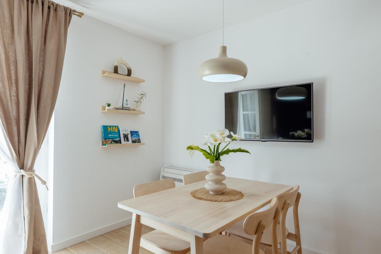 Magnolia Apartments 2 Herceg Novi Eksteriør bilde